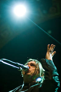 2008-04-27 - Einstürzende Neubauten från Berns, Stockholm