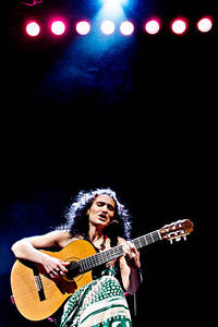 2008-05-03 - Badi Assad från Södra Teatern, Stockholm