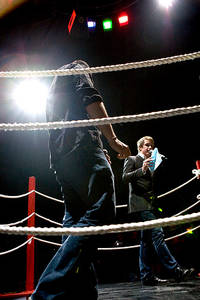 2008-05-07 - Debattboxning från Backa Teater, Göteborg