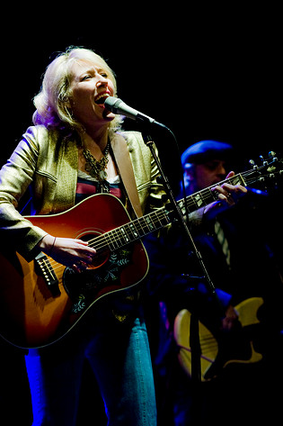 2008-05-14 - Martha Wainwright från Södra Teatern, Stockholm