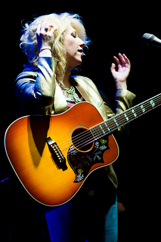 2008-05-14 - Martha Wainwright från Södra Teatern, Stockholm