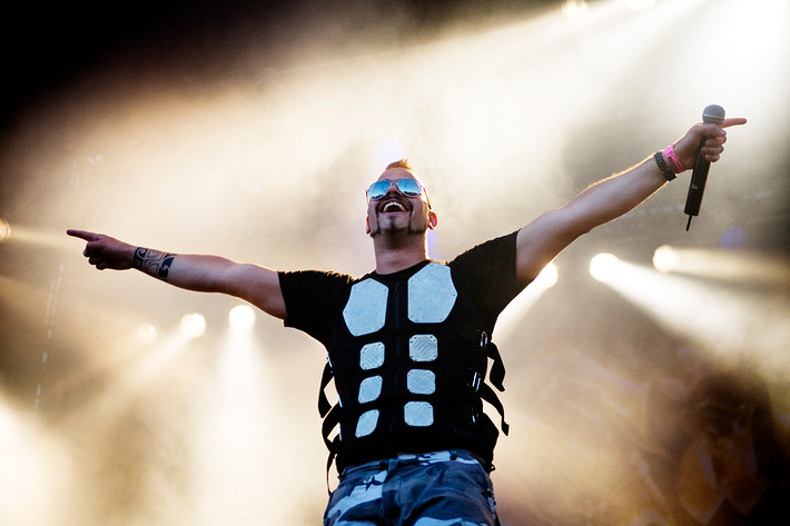 2008-06-04 - Sabaton från Sweden Rock Festival, Sölvesborg