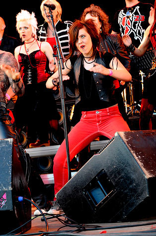 2008-06-06 - Team Cans från Sweden Rock Festival, Sölvesborg