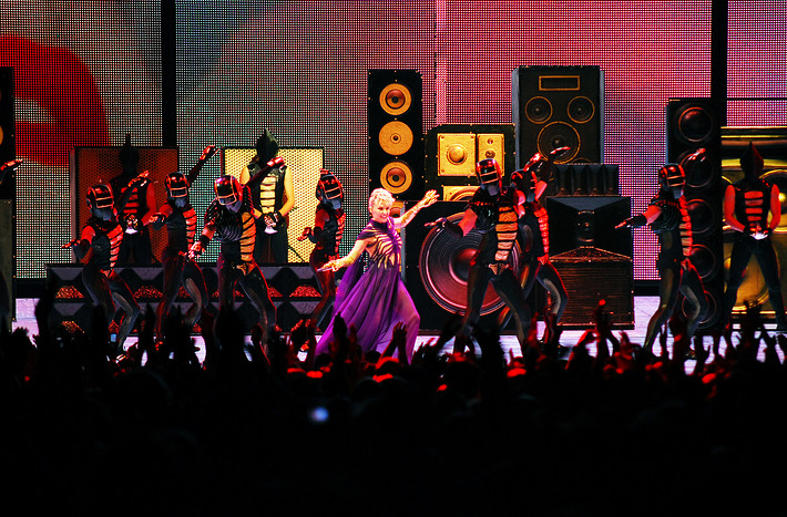 2008-06-11 - Kylie Minogue från Globen, Stockholm