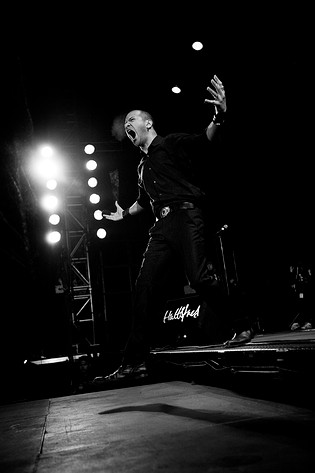 2008-06-12 - Danko Jones från Hultsfredsfestivalen, Hultsfred
