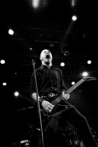 2008-06-12 - Danko Jones från Hultsfredsfestivalen, Hultsfred