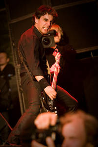 2008-06-12 - Danko Jones från Hultsfredsfestivalen, Hultsfred