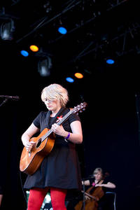 2008-06-14 - Ane Brun från Hultsfredsfestivalen, Hultsfred