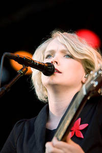 2008-06-14 - Ane Brun från Hultsfredsfestivalen, Hultsfred