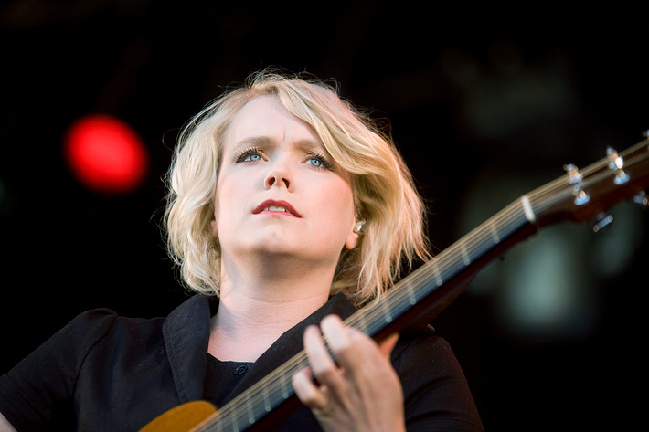 2008-06-14 - Ane Brun från Hultsfredsfestivalen, Hultsfred