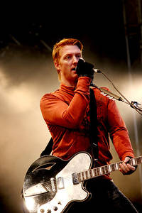 2008-06-14 - Queens Of The Stone Age från Stora Skuggan, Stockholm