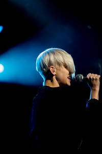 2008-06-14 - Robyn från Hultsfredsfestivalen, Hultsfred
