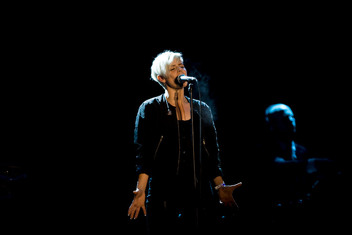 2008-06-14 - Robyn från Hultsfredsfestivalen, Hultsfred