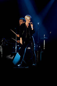 2008-06-14 - Robyn från Hultsfredsfestivalen, Hultsfred