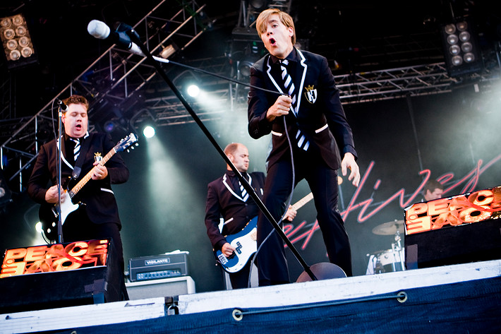 2008-06-26 - The Hives från Peace & Love, Borlänge
