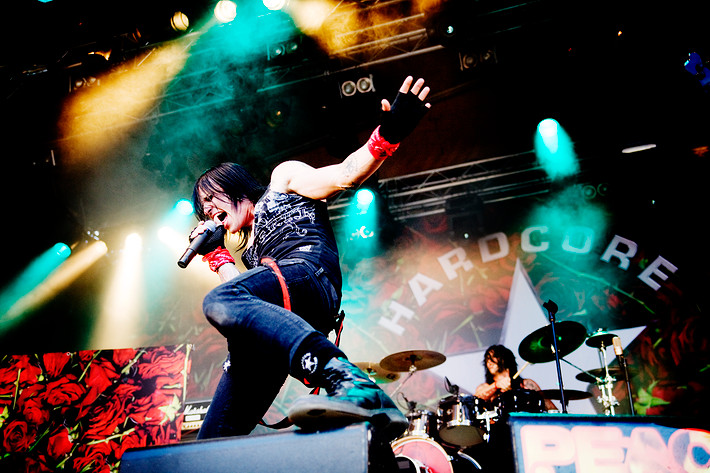 2008-06-26 - Hardcore Superstar från Peace & Love, Borlänge