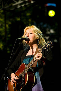 2008-06-26 - Martha Wainwright från Peace & Love, Borlänge