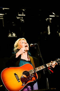 2008-06-26 - Martha Wainwright från Peace & Love, Borlänge