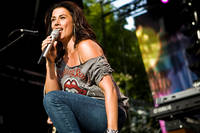 2008-06-27 - Jill Johnson från Peace & Love, Borlänge