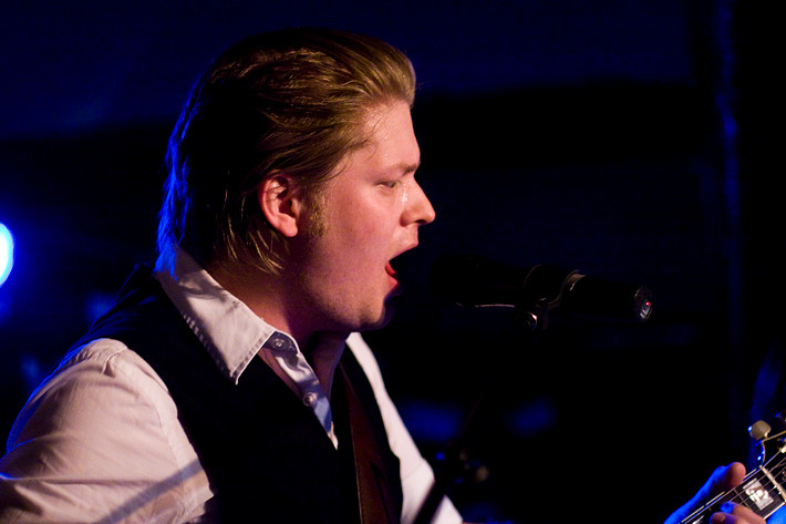 2008-06-27 - Jonatan Lundberg & The Roses från Peace & Love, Borlänge