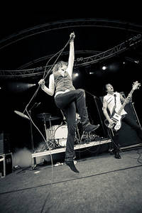 2008-06-28 - The (International) Noise Conspiracy från Peace & Love, Borlänge