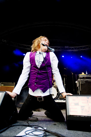 2008-06-28 - The (International) Noise Conspiracy från Peace & Love, Borlänge
