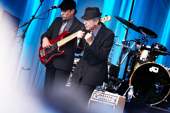 2008-07-02 - Leonard Cohen från Sofiero, Helsingborg