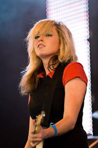 2008-07-05 - The Ting Tings från Roskildefestivalen, Roskilde