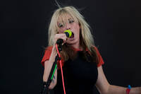 2008-07-05 - The Ting Tings från Roskildefestivalen, Roskilde