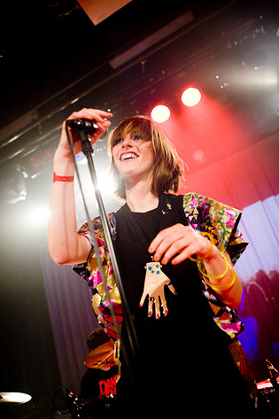 2008-07-05 - Yelle från Arvikafestivalen, Arvika