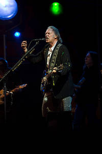 2008-07-05 - Neil Young från Roskildefestivalen, Roskilde
