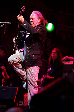 2008-07-05 - Neil Young från Roskildefestivalen, Roskilde