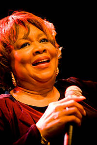 2008-07-30 - Mavis Staples från Trädgår'n, Göteborg