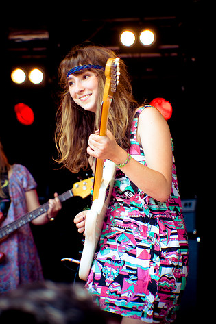 2008-08-01 - Those Dancing Days från Emmabodafestivalen, Emmaboda