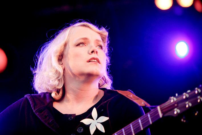 2008-08-02 - Ane Brun från Storsjöyran, Östersund