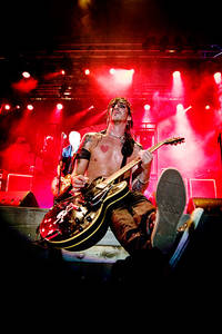 2008-08-15 - Backyard Babies från Folkets Park, Motala