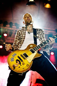 2008-08-15 - Backyard Babies från Folkets Park, Motala