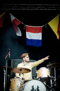 2008-08-29 - Shout Out Louds från Popaganda, Stockholm