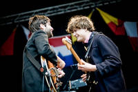 2008-08-29 - Shout Out Louds från Popaganda, Stockholm