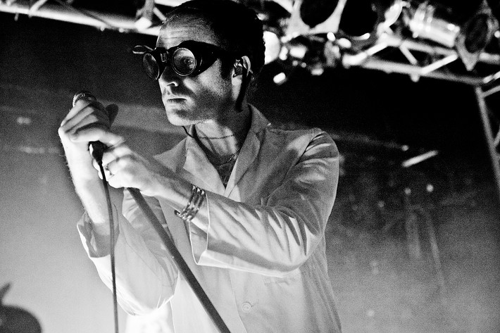 2008-09-08 - The Faint från Debaser Slussen, Stockholm