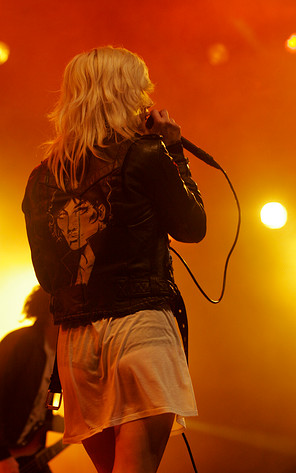 2007-07-06 - The Sounds från Roskildefestivalen, Roskilde