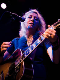 2008-10-10 - Martha Wainwright från Babel, Malmö