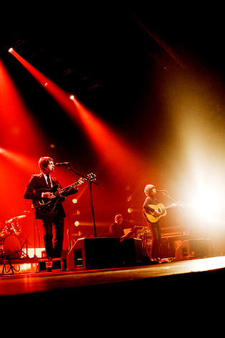 2008-10-15 - Last Shadow Puppets från Cirkus, Stockholm
