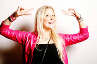 2008-10-24 - Rockfotostudion från Metropol, Hultsfred
