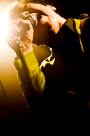 2008-11-15 - Eli Paperboy Reed & The True Loves från Debaser Slussen, Stockholm