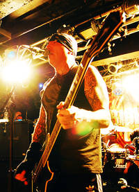 2008-12-07 - Biohazard från Debaser Slussen, Stockholm