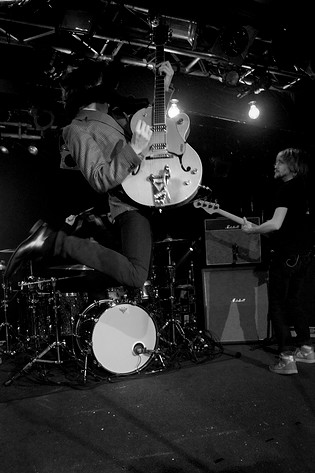 2008-12-10 - Razorlight från Debaser Slussen, Stockholm