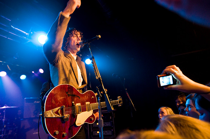 2008-12-10 - Razorlight från Debaser Slussen, Stockholm