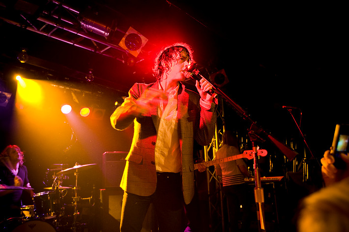 2008-12-10 - Razorlight från Debaser Slussen, Stockholm