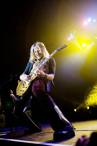 2008-12-16 - Whitesnake från Hovet, Stockholm